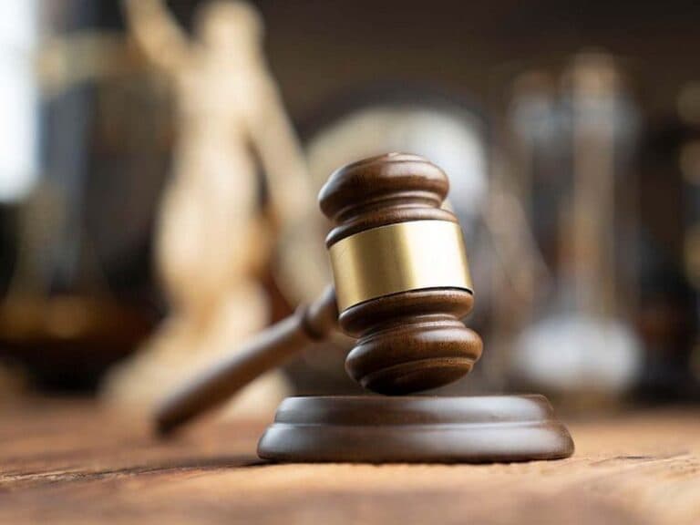 Abu Dhabi court orders man to repay Dh182,000 for embezzling company funds