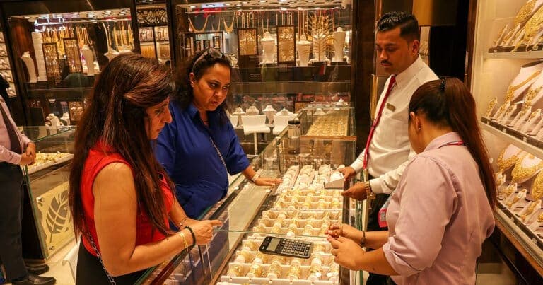 At Dubai’s Gold Souq, shoppers trade weight for sparkle
