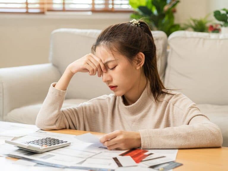 Default or travel ban: What’s next after you miss credit card payments in UAE?