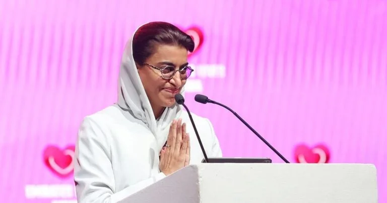 Hindi surprise from UAE minister wins hearts at India event in Dubai