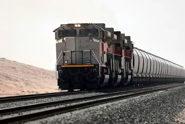 New UAE-Oman freight train: Abu Dhabi firm, Hafeet Rail to launch daily service