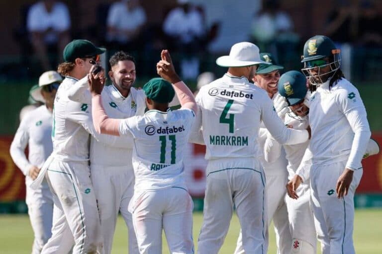 South Africa cricket team arrives in Pakistan for two-match Test series