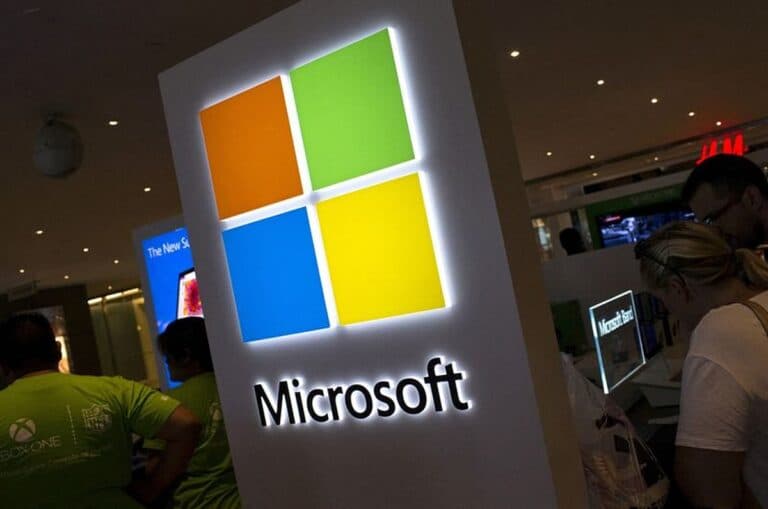 UAE, Microsoft to train 100,000 workers in AI to boost investment, economic growth