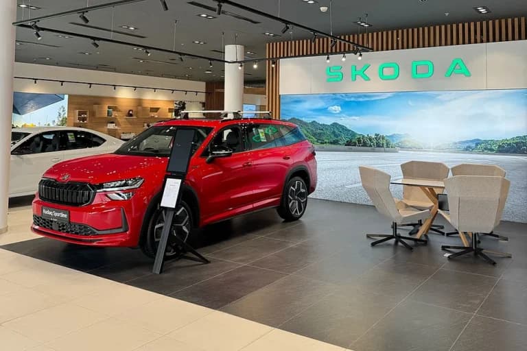 Auto Buzz: Honda unveils two motorcycles, Dubai gets a Škoda showroom