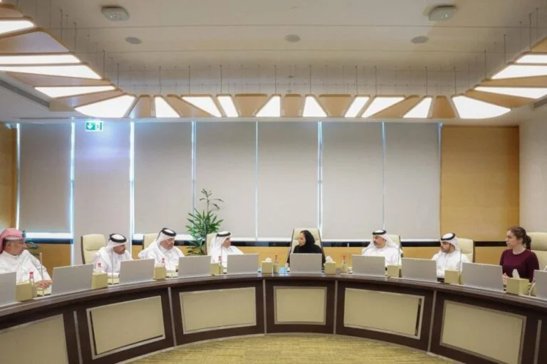 Qatar, UAE discuss enhancement of cooperation in biodiversity protection